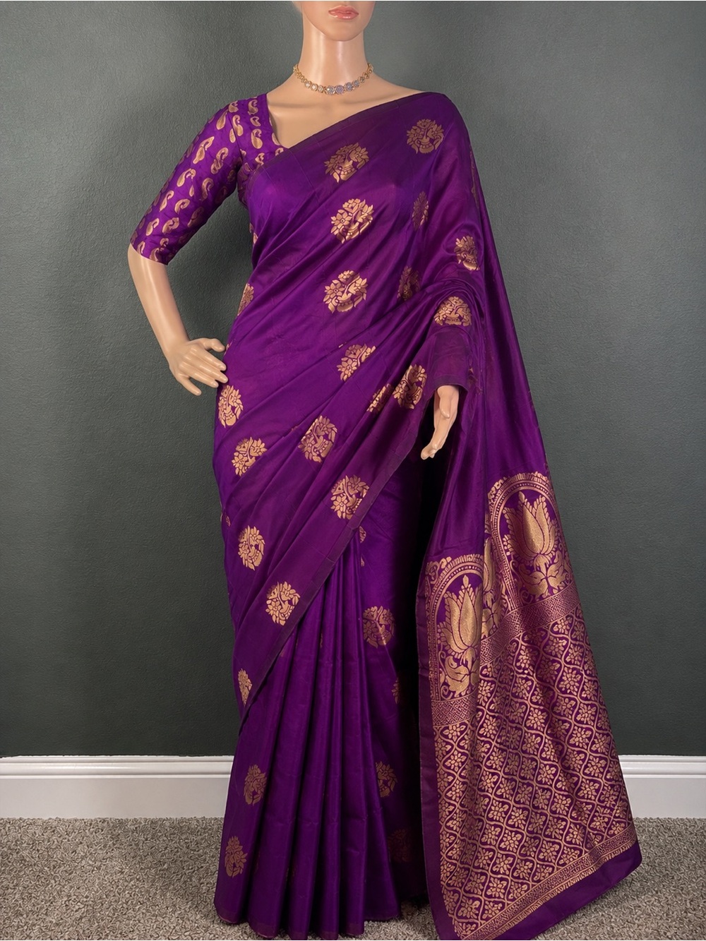 Brand new Purple Banarasi saree with stitched blouse (34” - 42”)